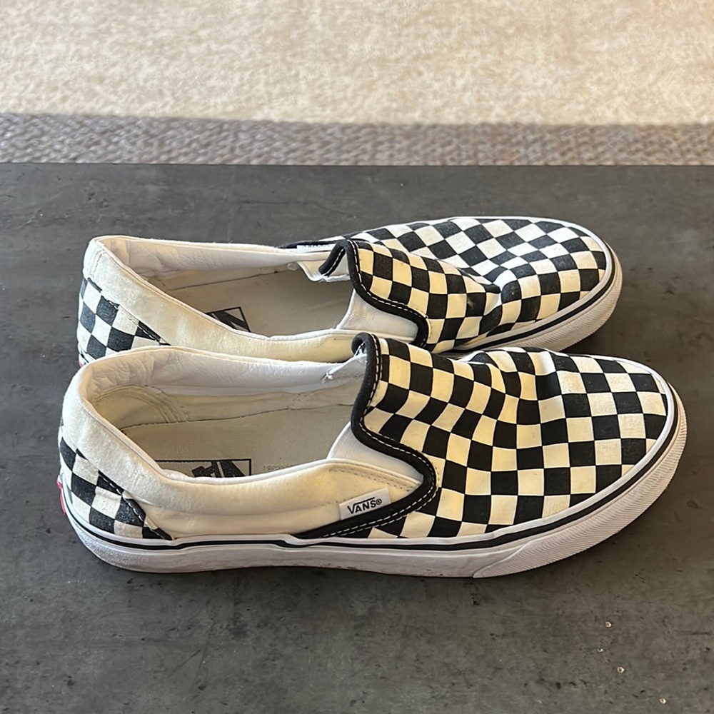 Nike checkered vans. Size 9